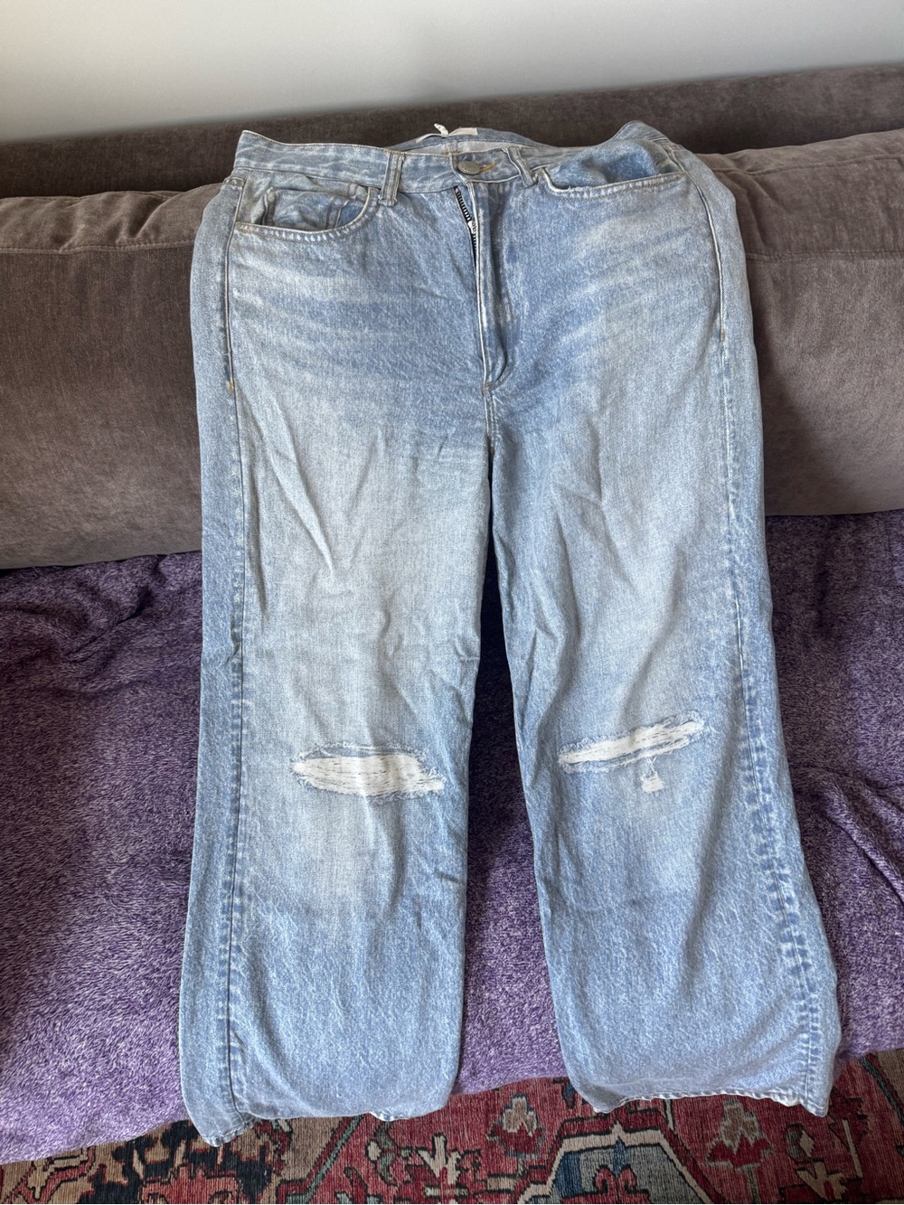 rag & bone Light Blue Relaxed Distressed faux Jeans